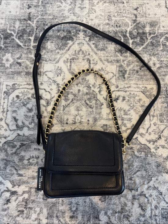 Marc Jacobs Handbags - Marc Jacobs- The Cushion Bag